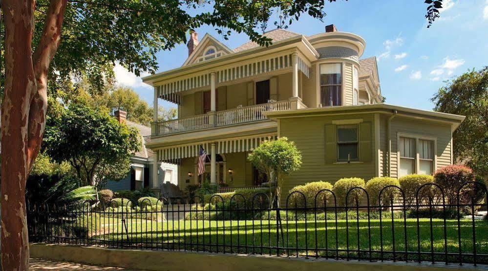 Devereaux Shields House Bed & Breakfast Natchez Exterior photo